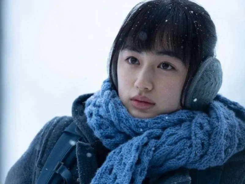 八木莉可子